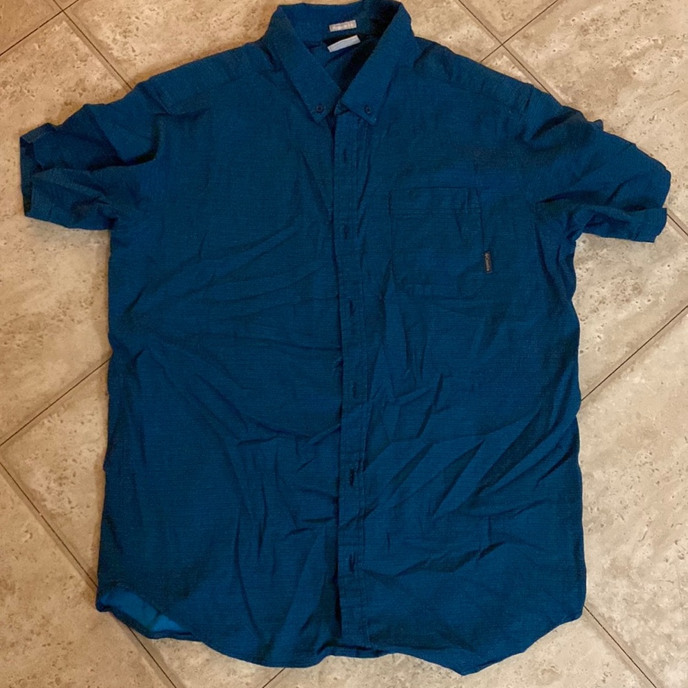 Man Columbia Shirt